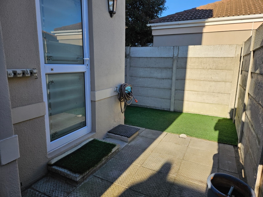 To Let 3 Bedroom Property for Rent in Century City Western Cape